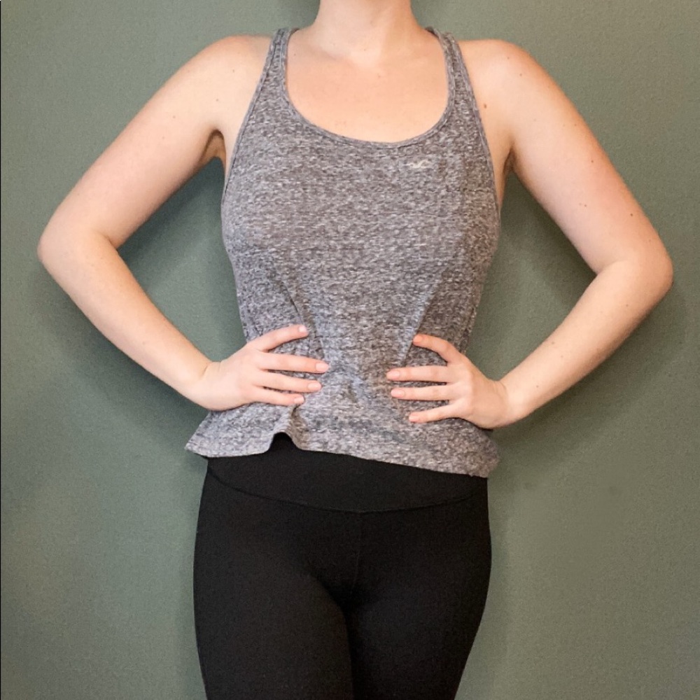 Hollister Gray Top